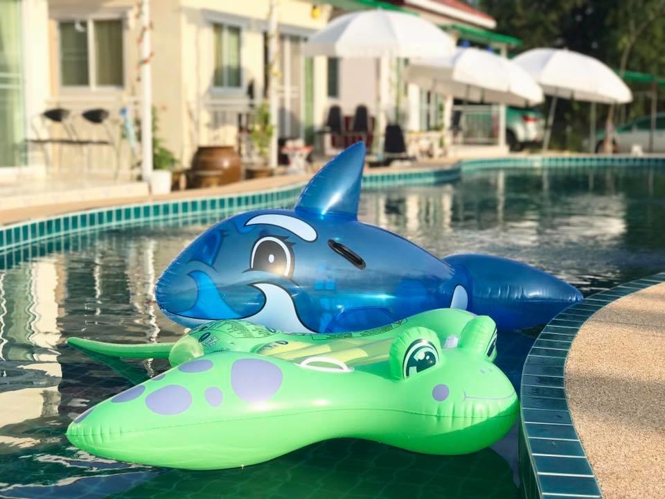 Sky And Water Resort Cha-Am Exterior photo