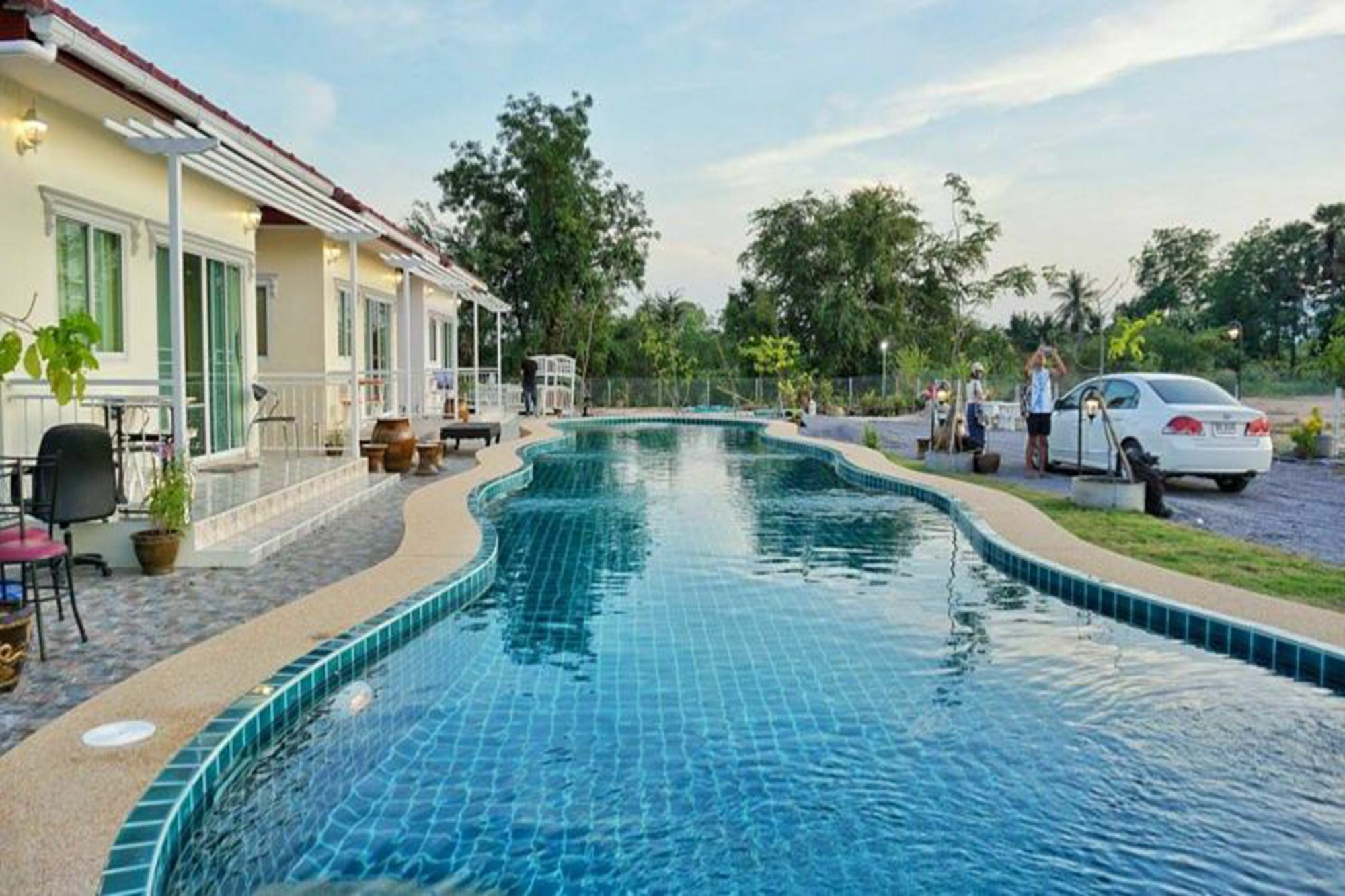 Sky And Water Resort Cha-Am Exterior photo